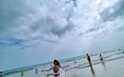 一层一层剥掉女生的衣服作文